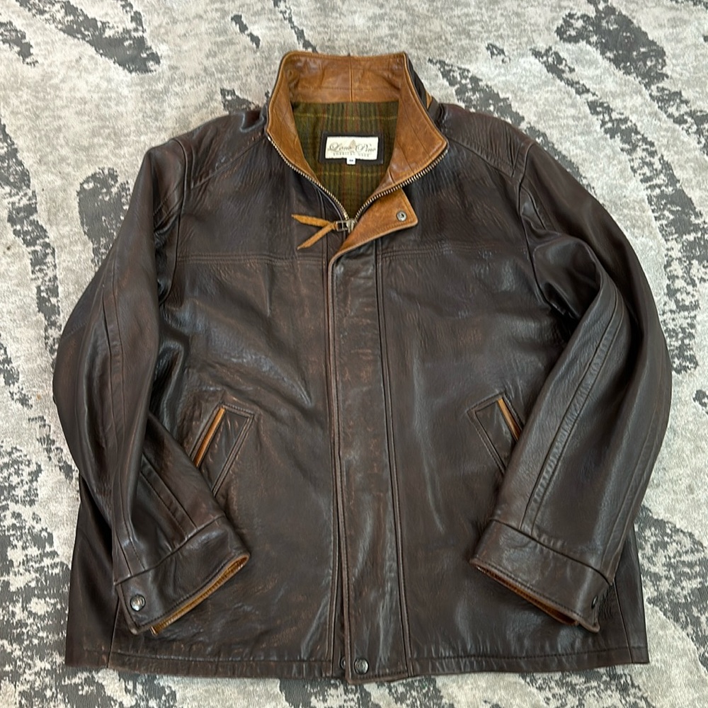 Men’s lightly used leather jacket